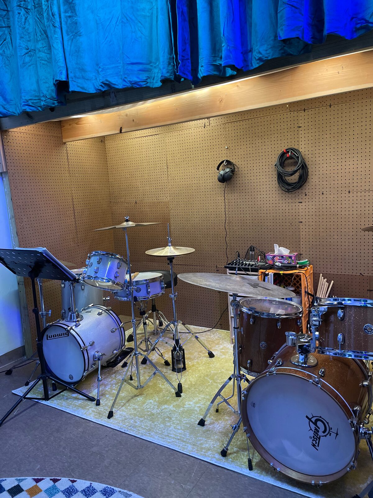 Adi Malka Drums studio, view 4